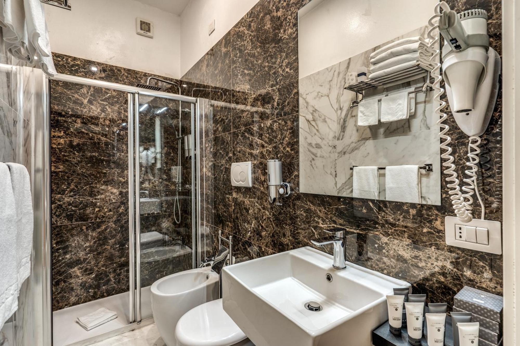 Relais Fontana Di Trevi Hotel Rome Exterior photo