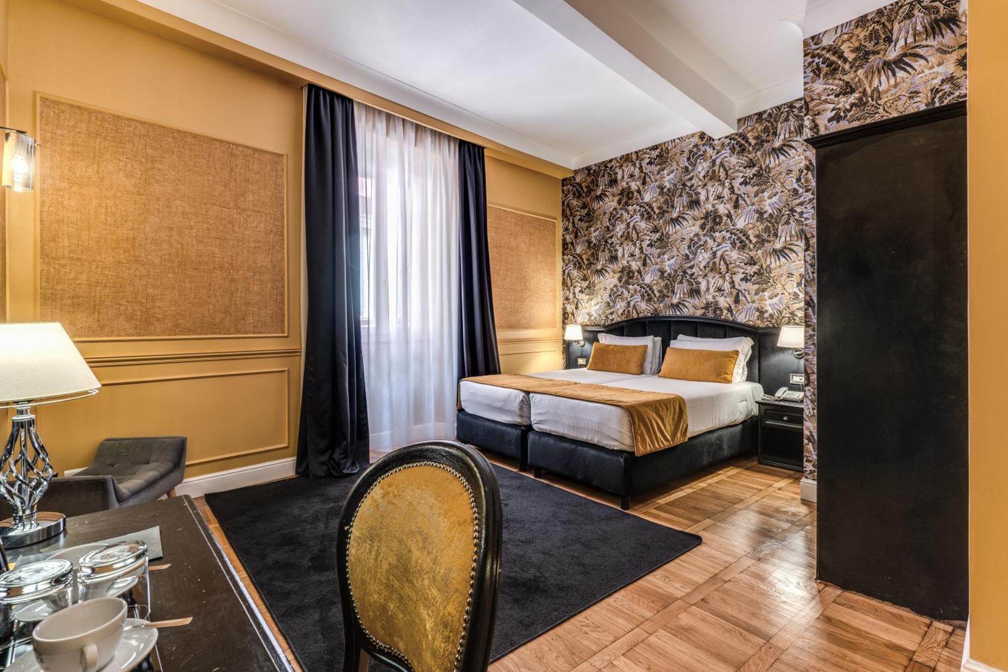 Relais Fontana Di Trevi Hotel Rome Exterior photo