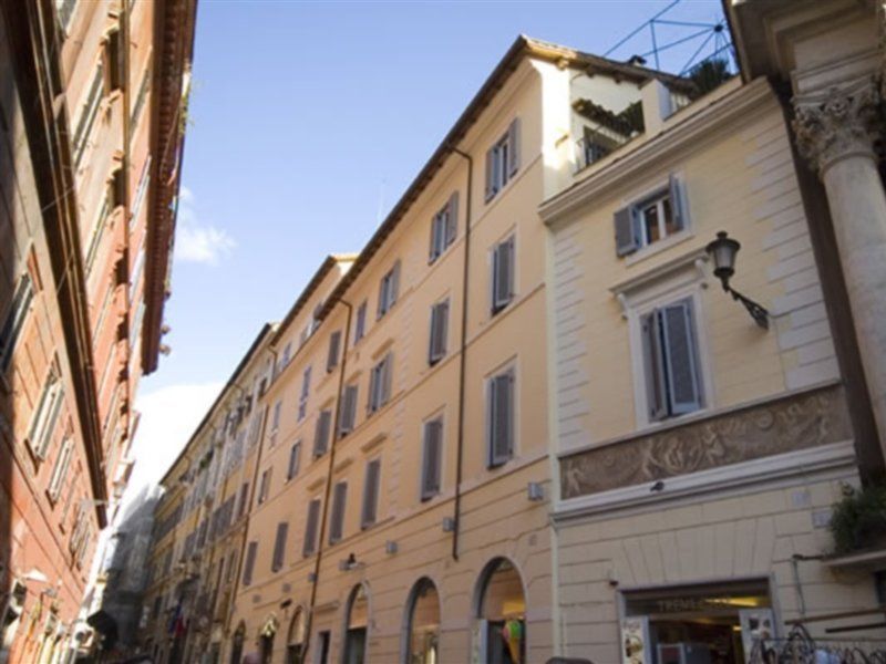 Relais Fontana Di Trevi Hotel Rome Exterior photo