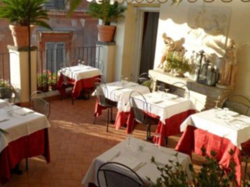 Relais Fontana Di Trevi Hotel Rome Exterior photo