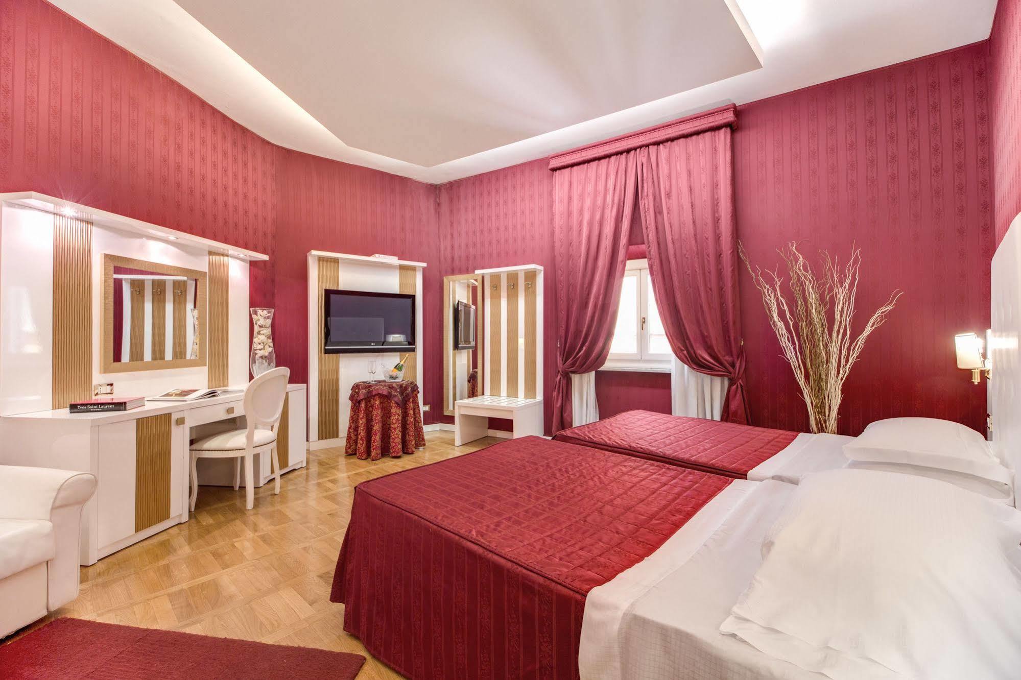 Relais Fontana Di Trevi Hotel Rome Exterior photo
