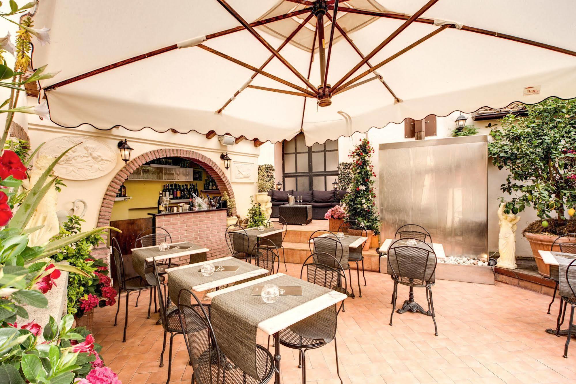 Relais Fontana Di Trevi Hotel Rome Restaurant photo